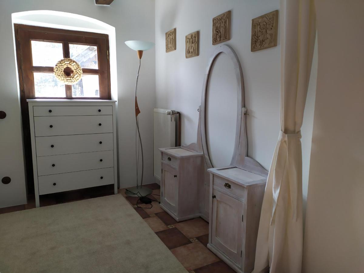 Forest Rustic Apartment Brdy Vesin Екстериор снимка